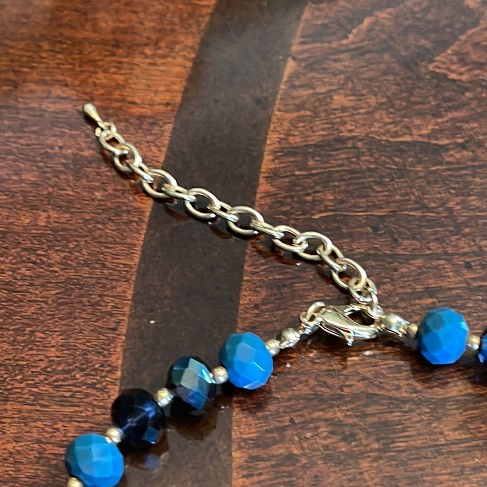 Designer Beaded Multi Color Necklace. - Picture 12 of 12
